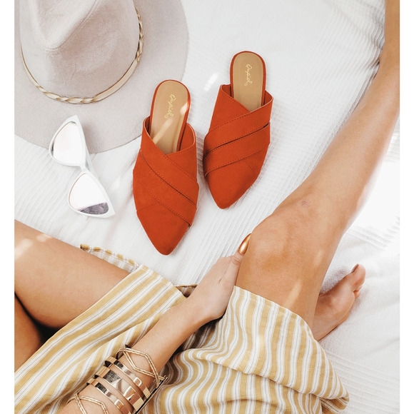 Price firm!Arabella// brick crisscross mule flat - Picture 2 of 6